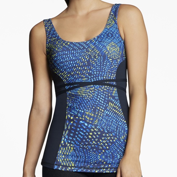 Fabletics top (SOLD) - Picture 3 of 4